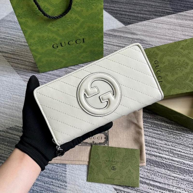 Gucci Wallets 83